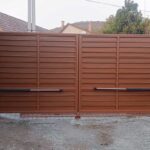 Egy újabb kétszárnyú kapu,ami elkészült.